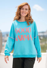 Lade das Bild in den Galerie-Viewer, Miss Goodlife  Sweater Roundneck Good Karma Good Luck – turquoise
